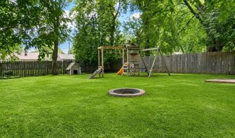 1844 S JEFFERSON St, Appleton, WI 54915