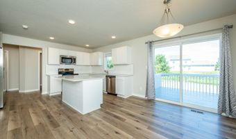 2643 20th St SW, Altoona, IA 50009