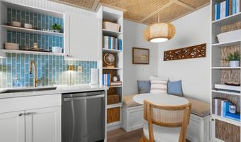 75-5782 KUAKINI Hwy 311, Kailua Kona, HI 96740