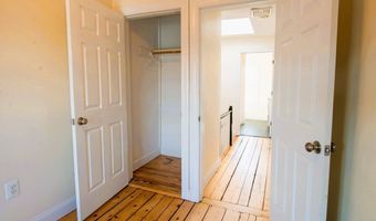 4-16 Humboldt Pl, Boston, MA 02127