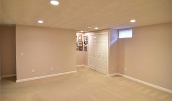 120 Country Meadow Ln, Glocester, RI 02814