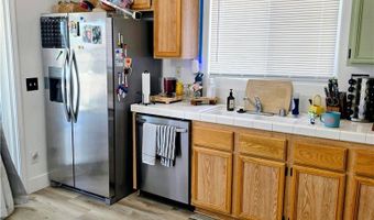 11324 Villa St, Adelanto, CA 92301