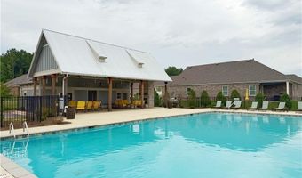 2527 FARMVILLE LAKES Dr, Auburn, AL 36830
