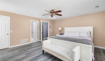 35 Provident Pl, Coventry, RI 02816