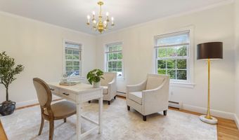 12 Summit Ter, Falmouth, ME 04105