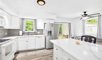 210 Keach Pond Dr, Glocester, RI 02814