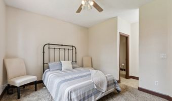 10168 STAYTON Rd, Aumsville, OR 97325