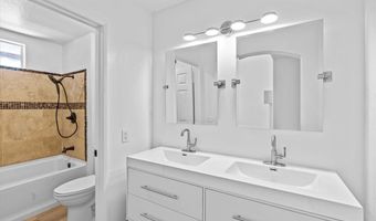 19 Softwind, Aliso Viejo, CA 92656