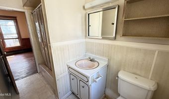 225-227 Brookside Ave, Amsterdam, NY 12010