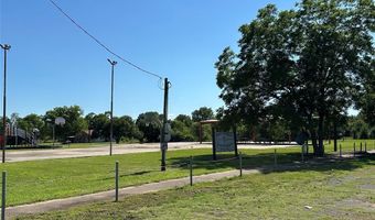 900 Monroe St, Teague, TX 75860