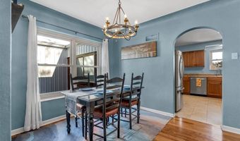 8216 Mackenzie Rd, Affton, MO 63123