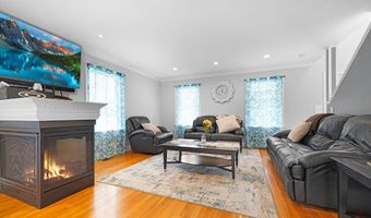 489 Main St, Acushnet, MA 02743
