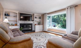 81 Cydot Dr, North Kingstown, RI 02852