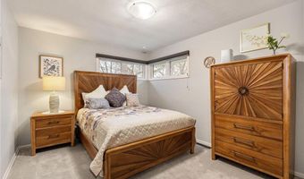 307 21st St NW, Austin, MN 55912