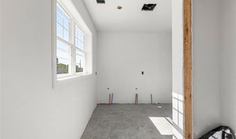 7 Kinsman St, Cumberland, RI 02864