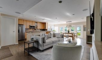 233 Wixon Ave, Aptos, CA 95003