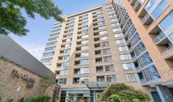 2001 15TH St N 506, Arlington, VA 22201