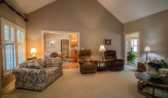 171 HUNTINGTON Trce, Anniston, AL 36207