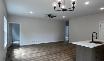 828 Spark Ave, Albert Lea, MN 56007