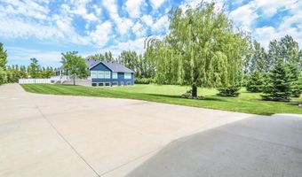 2405 NW 16th Ave, Aberdeen, SD 57401