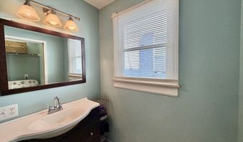 124 S Main St, Brooklyn, CT 06234