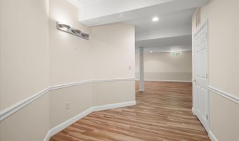 16907 HARBOUR TOWN Dr, Ashton, MD 20861