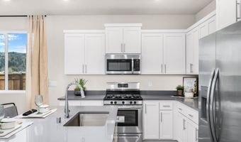 1552 Logan Pkwy SE, Albany, OR 97322