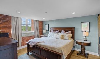 1 Tupperware Dr 239, North Smithfield, RI 02896
