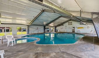 150 Links Dr, Blanchard, ID 83804