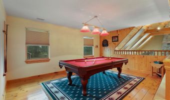 2837 Jackson Dr, Arlington Heights, IL 60004