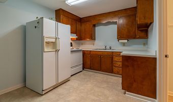 19497 Stone Mountain Rd, Abingdon, VA 24210