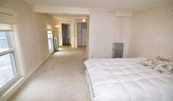569 Buck Hill Rd, Arlington, VT 05250