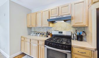 38 Mary Carroll St, Auburn, ME 04210