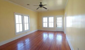 105 5th St, Abbeville, LA 70510
