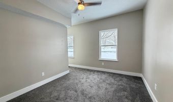 874 N Jackson St, Andrews, IN 46702