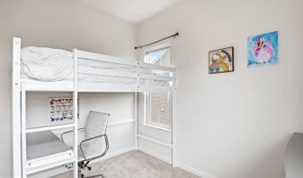 41768 MCMONAGLE Sq, Aldie, VA 20105