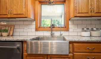 3021 Pinewood Ln NE, Alexandria, MN 56308