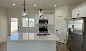8515 W PINEVETA Dr, Arizona City, AZ 85123