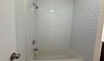 199 AFTON Sq 108, Altamonte Springs, FL 32714