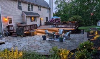 10 Peter Dr, Allamuchy Twp., NJ 07840