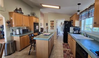 19688 S Diamondback Rd, Yucca, AZ 86438