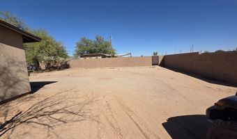6200 N LAKE SHORE Dr, Casa Grande, AZ 85194