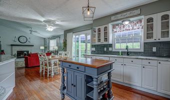 6092 N Martha Dr, Aurora, IN 47001