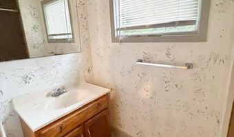303 3rd Ave SE, Aliceville, AL 35442