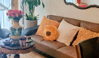 3101 N Country Club Dr 101, Aventura, FL 33180