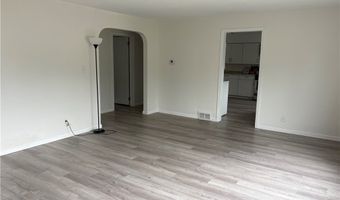 4006 Center Rd, Ashtabula, OH 44004
