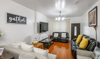 922 PEAR St, Reading, PA 19601