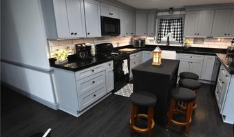 151 Hadde Ave, Cumberland, RI 02864