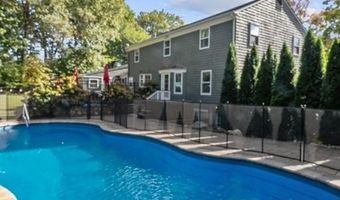320 Stone Ridge Dr, East Greenwich, RI 02818
