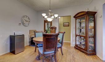 614 E 14th St, Baxter Springs, KS 66713